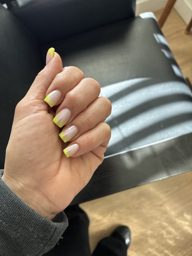 Organic Nail Bar cover image