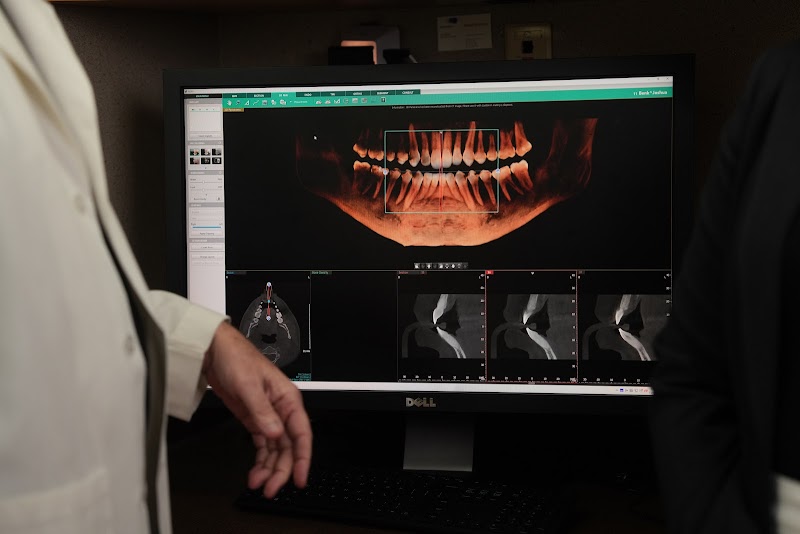 Atlanta Dental Center cover image