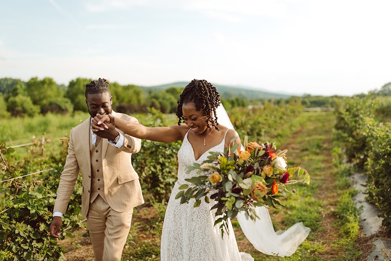 Allured Artistry, LLC cover image