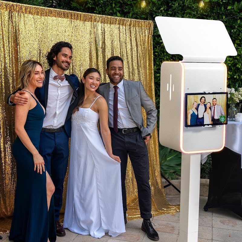 Vancity Photo Booth Vancouver cover image