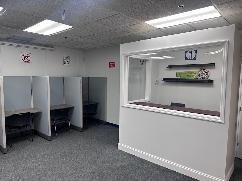 Escuela De Manejo Good Drive School cover image