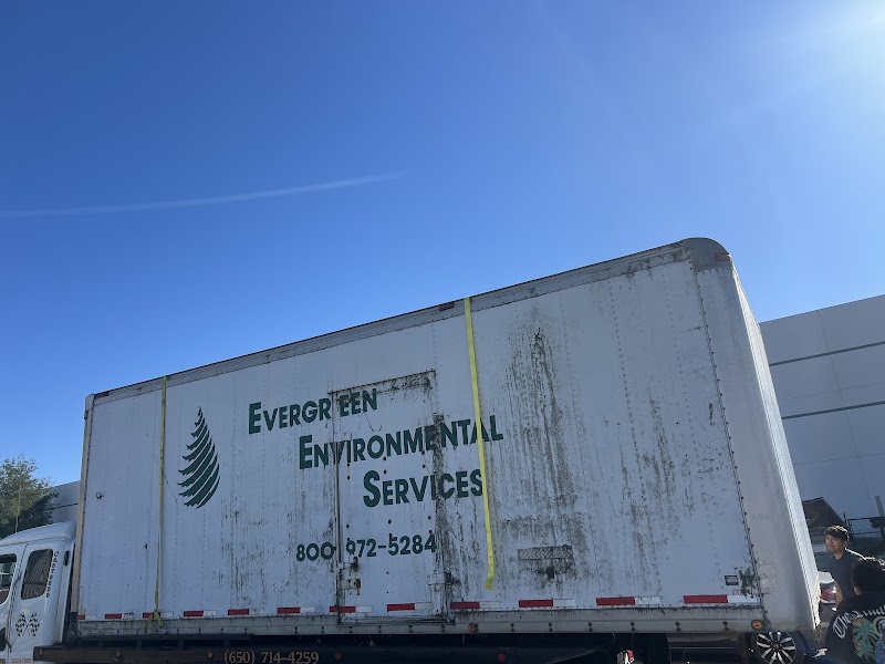 Dalux Junk Removal & Hauling cover image