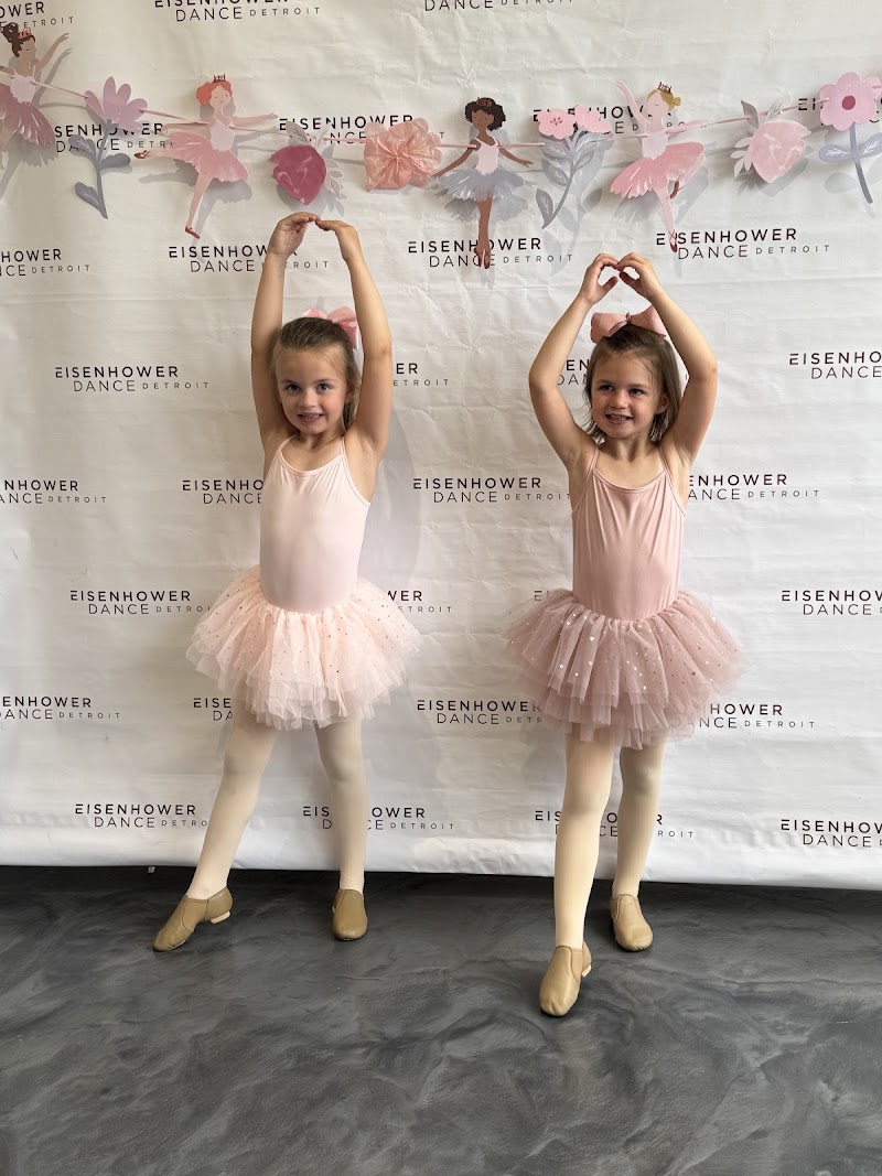 Eisenhower Dance Detroit at the Maggie Allesee Studios for Dance and Arts Innovation cover image