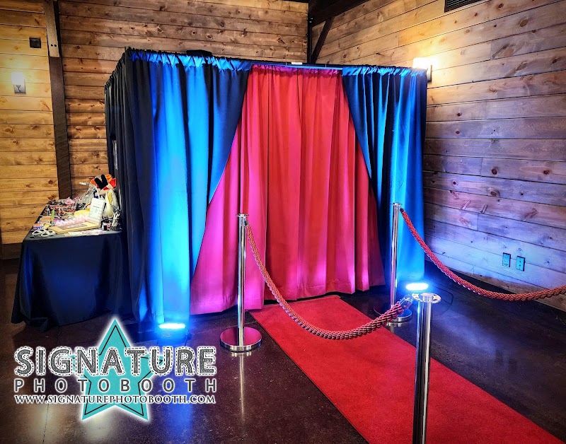 Signature Photo Booth LLC cover image