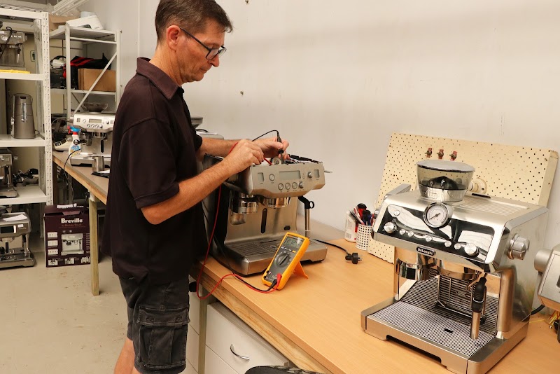 Resch Electronic Repairs cover image