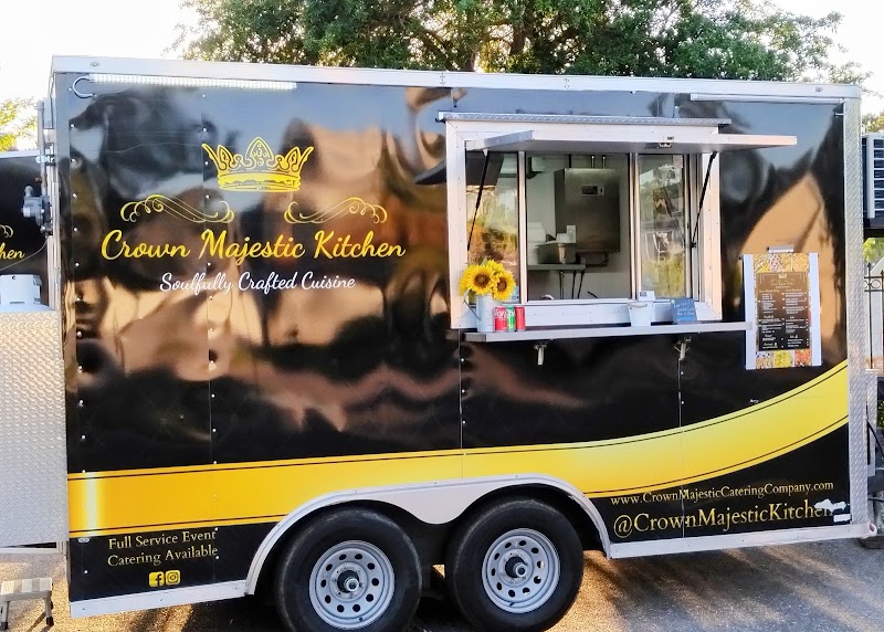 Crown Majestic Kitchen Food Truck cover image