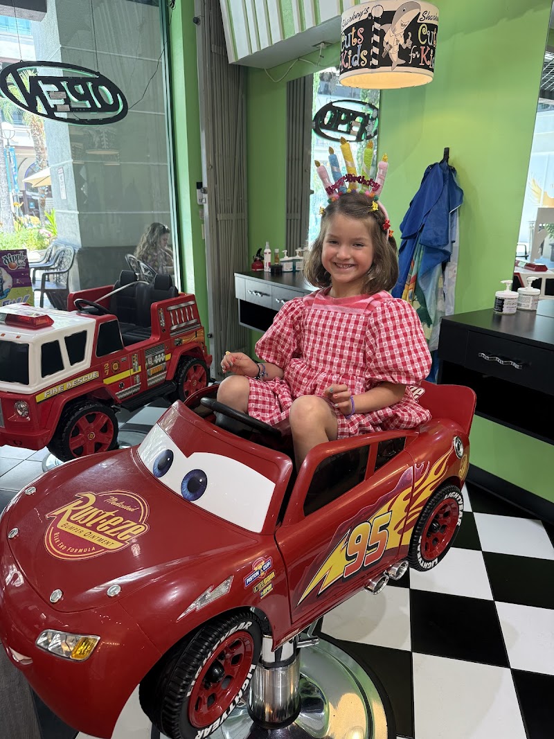 Sharkey's Cuts for Kids - Encino, CA cover image