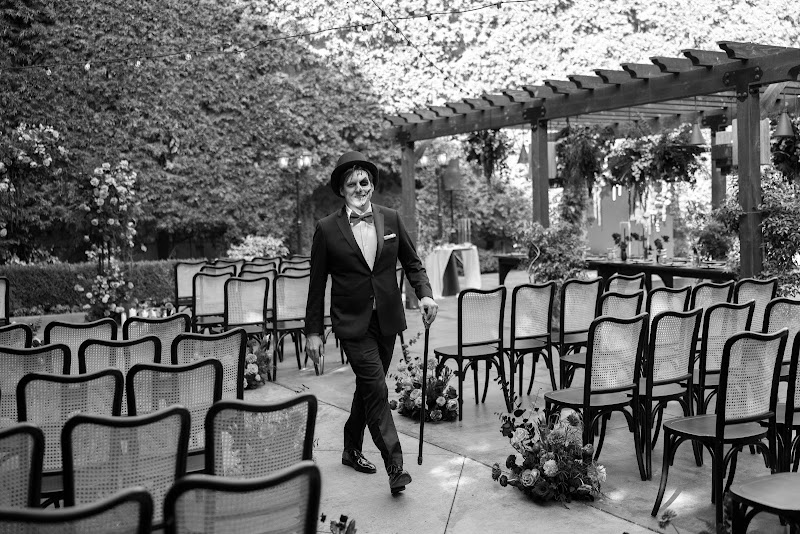 Artistic LA/ Artistic Entertainment Los Angeles cover image