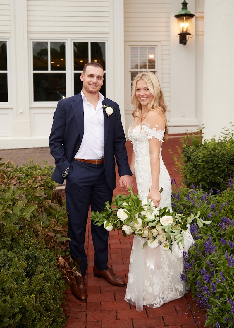 Elina's Tailoring And Design Studio cover image