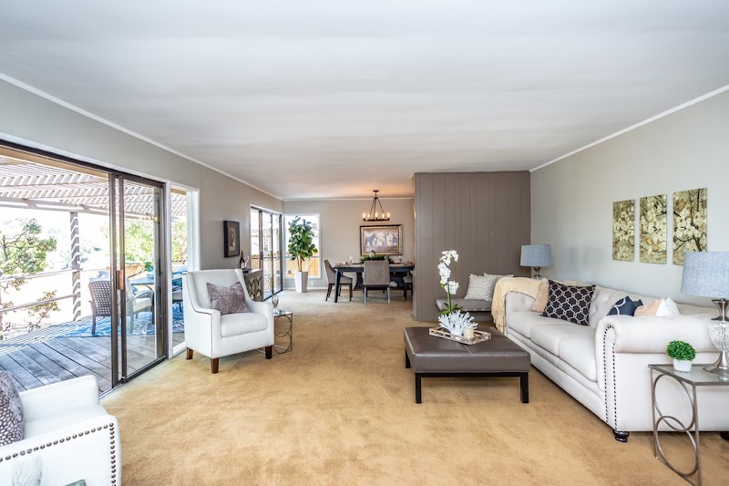 Realtor Jon M Perez cover image