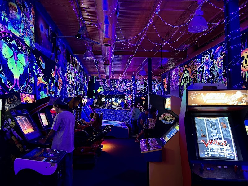 Play Money Pinball Arcade Bar- Stuart cover image