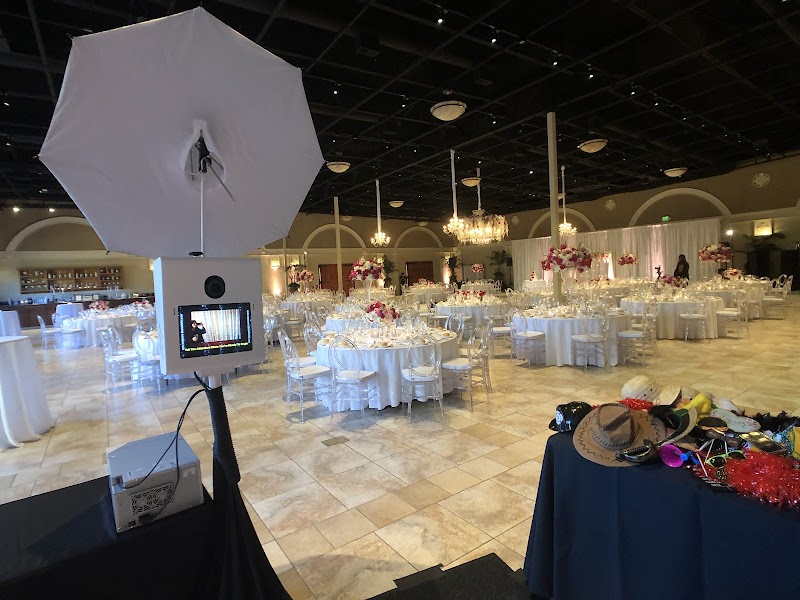 Exposure Photo Booths cover image