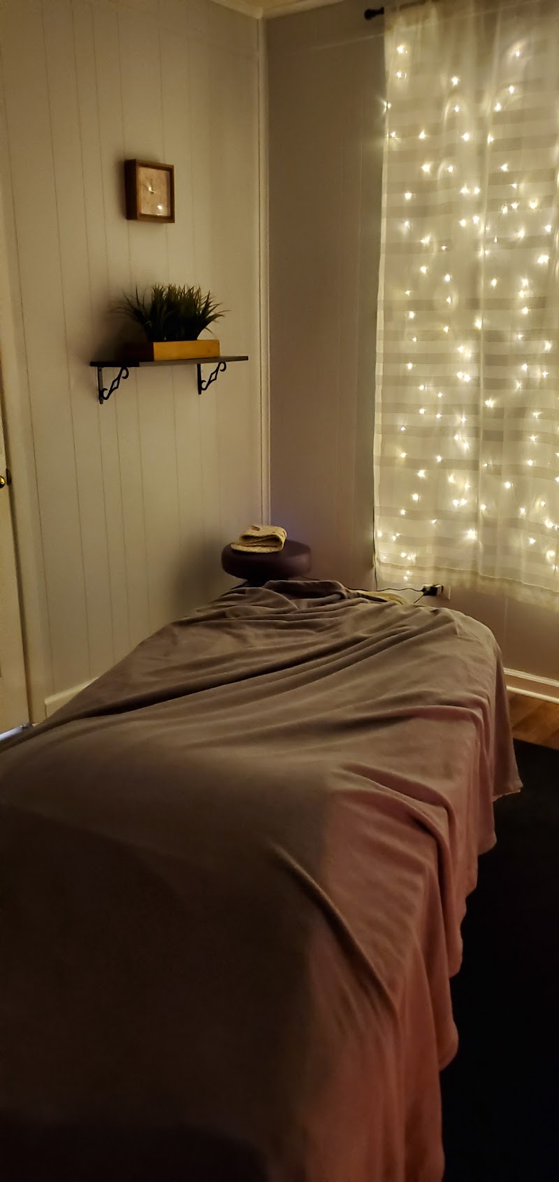 Simply Massage Toledo cover image