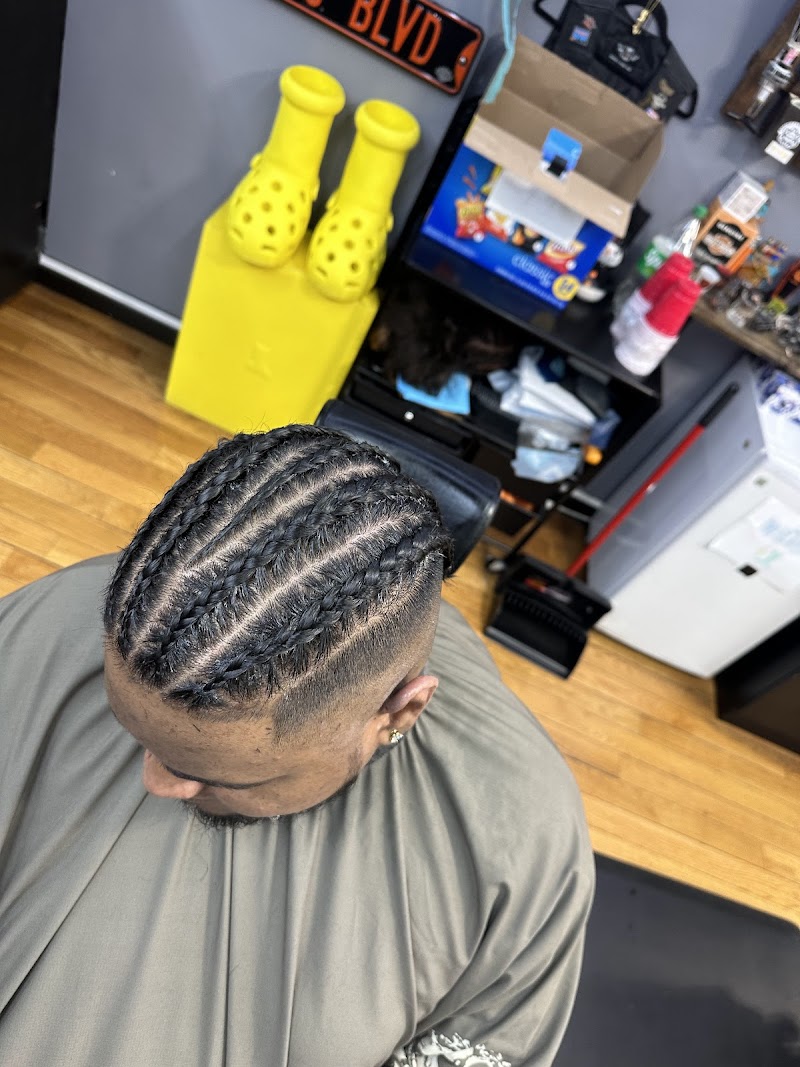 DAVID'S BARBERSHOP, LLC cover image