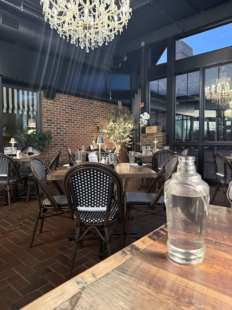 Carson's Food & Drink - At Andover cover image