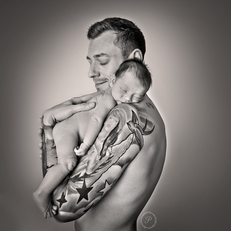 Pearl and Plum Photography cover image