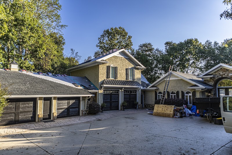 Atlanta Roofing Specialists cover image