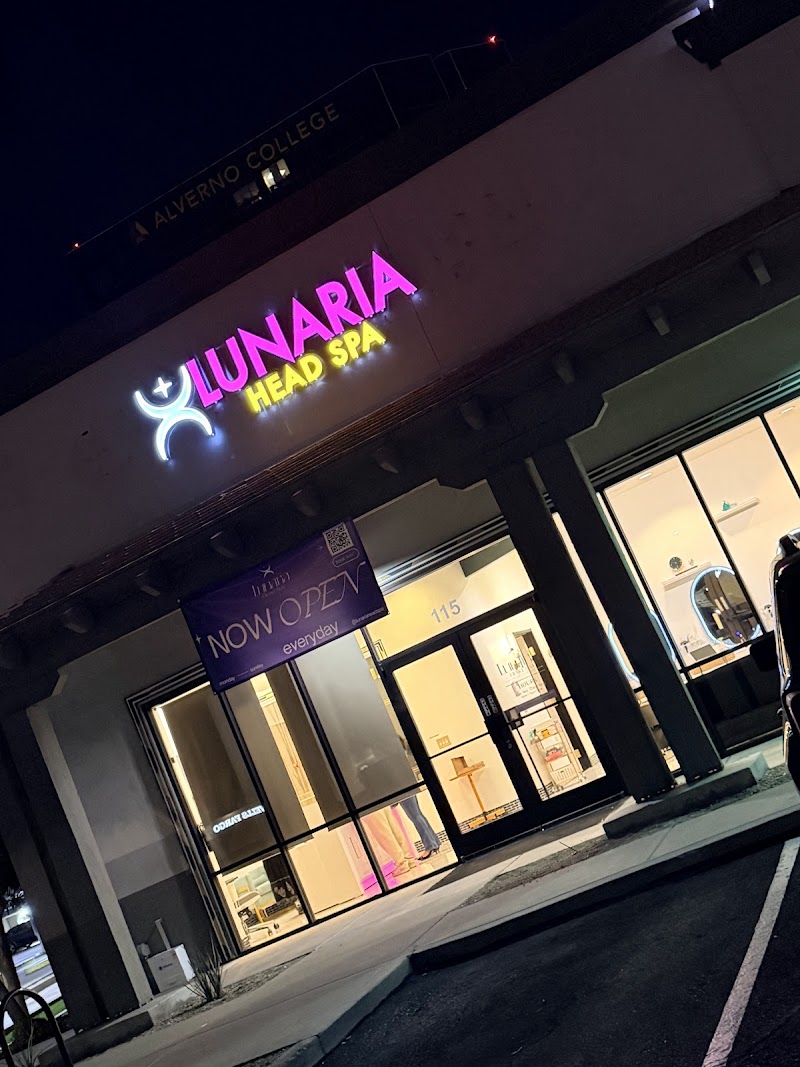 Lunaria Head Spa cover image