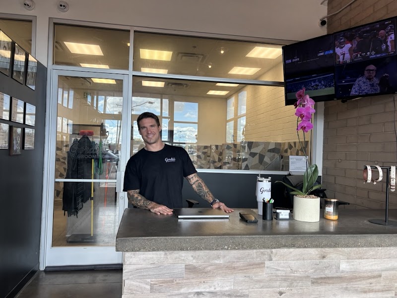 Gordie’s Grooming cover image