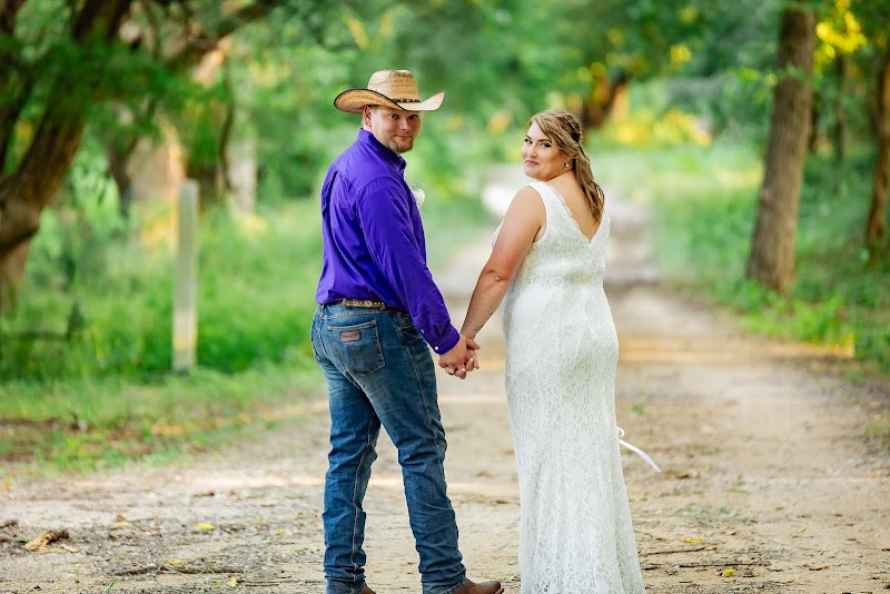 Matool Pictures LLC cover image