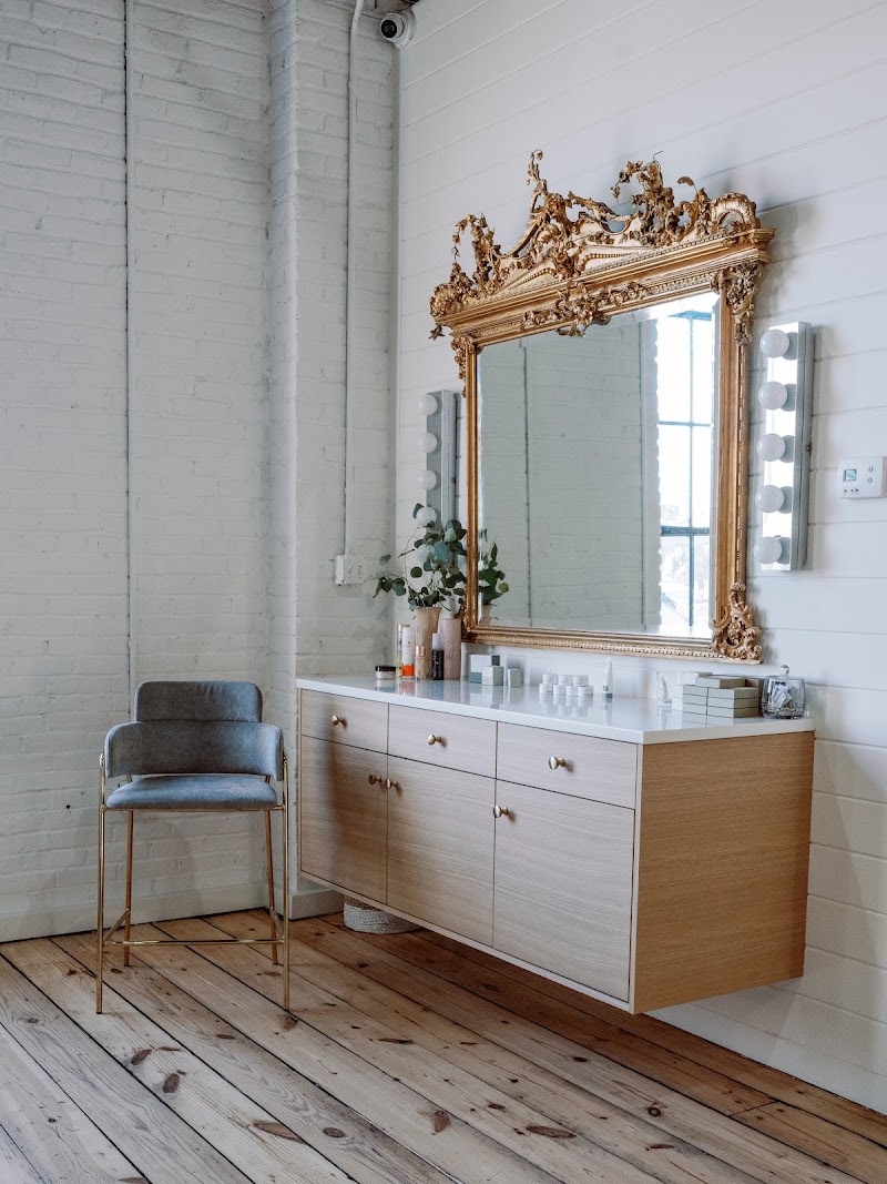 Victoria Roggio Beauty cover image