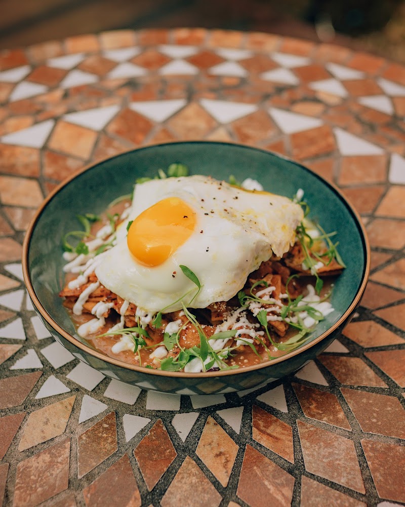 Eggy’s Neighborhood Kitchen cover image