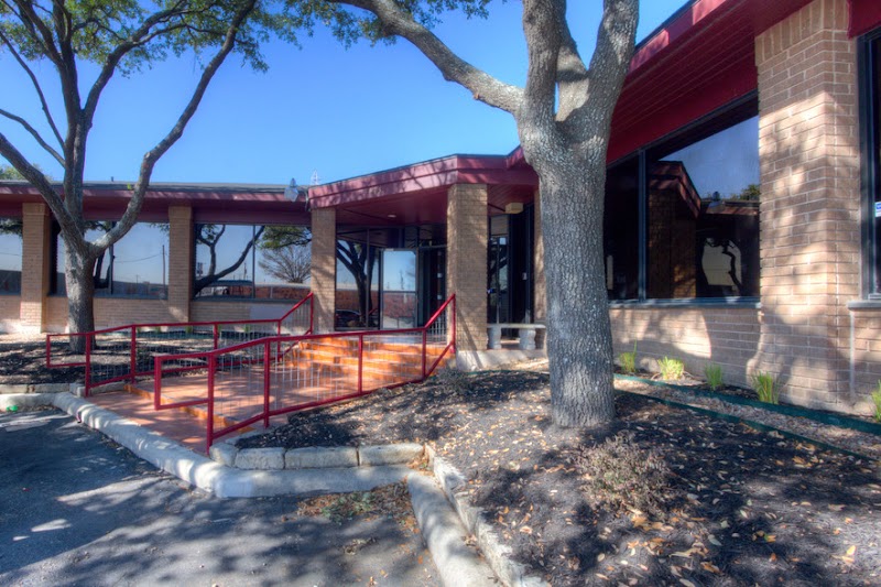 Hill Law Firm Accident and Injury Lawyers cover image