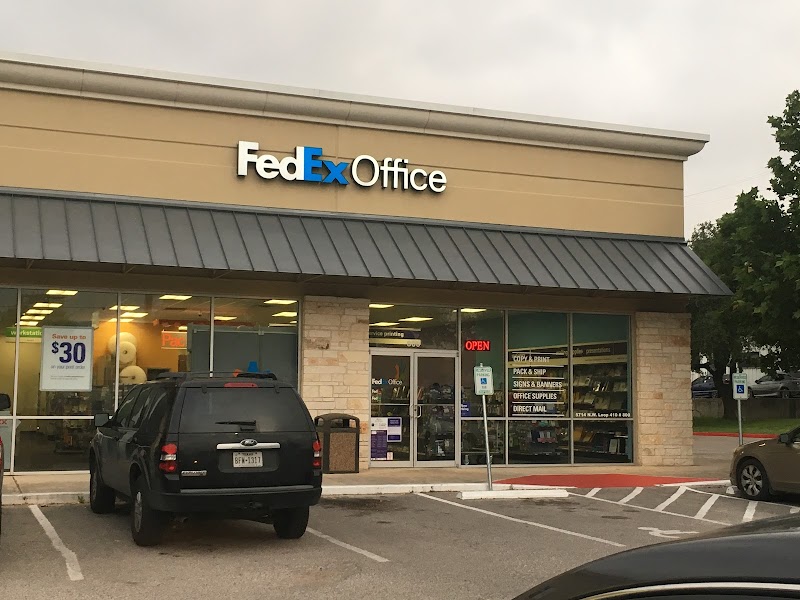 FedEx Office Print & Ship Center cover image