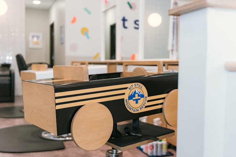 Sit Still Kids Salon - Smithfield cover image