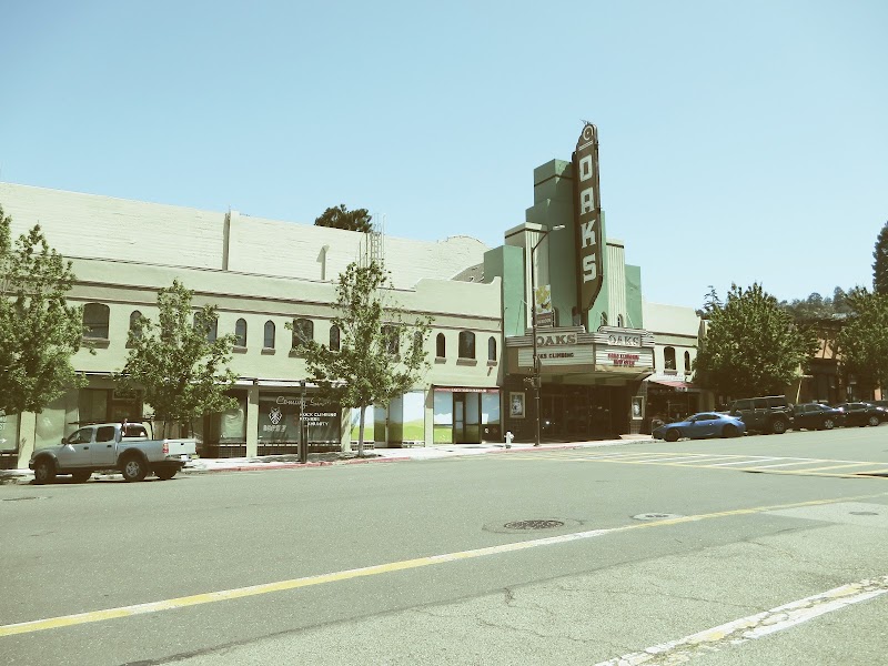 The Oaks Climbing cover image