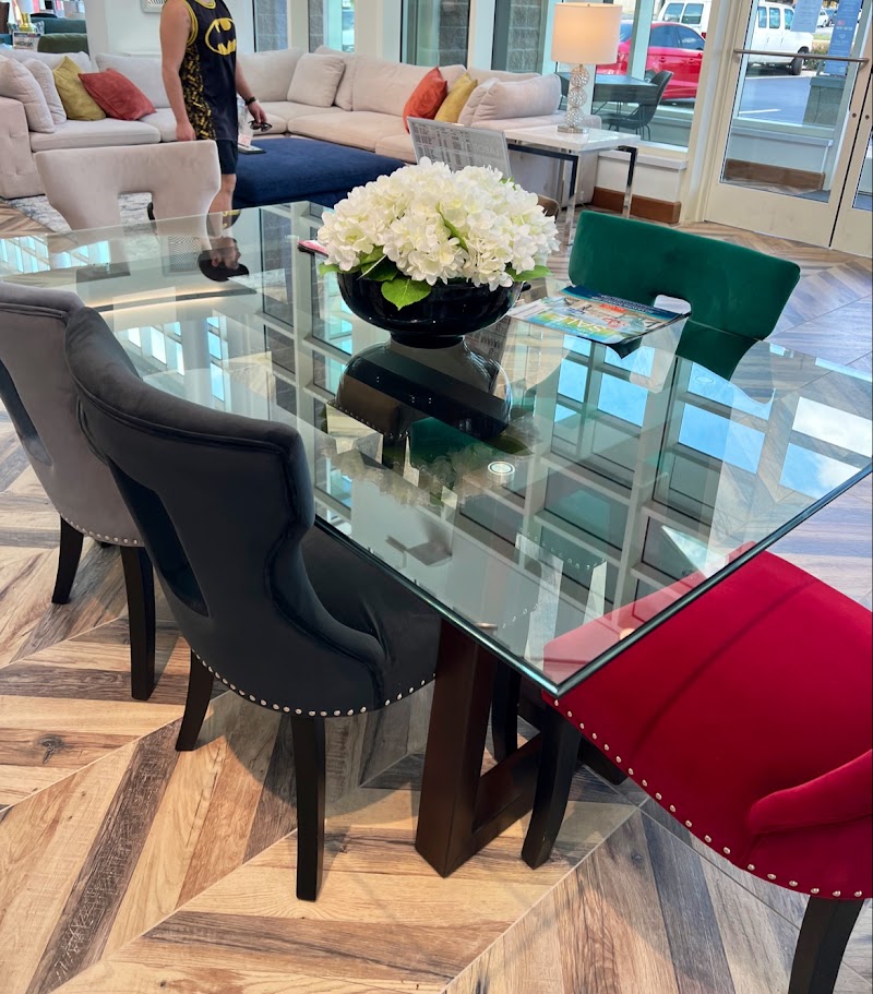 Rooms To Go cover image