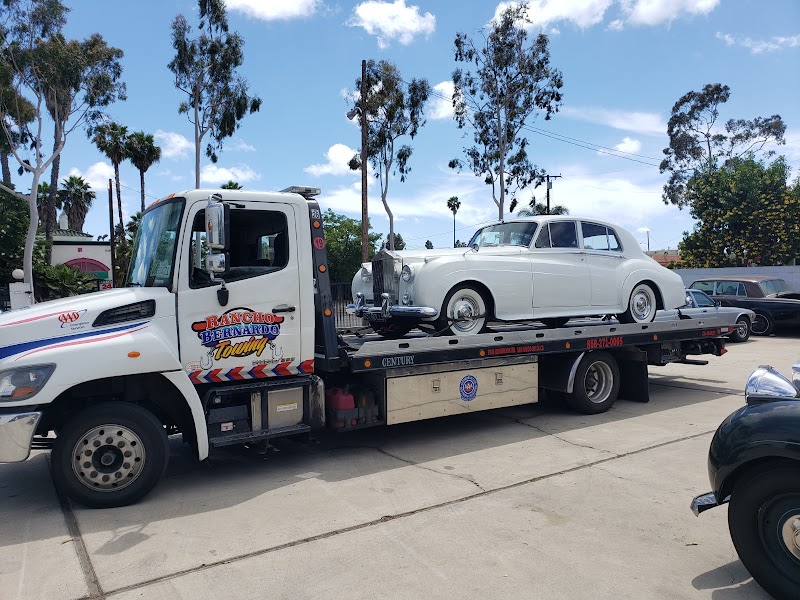 Rancho Bernardo Towing cover image