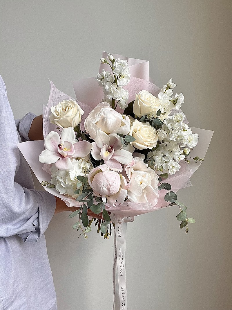 Royal Tulip Floral Mastery cover image