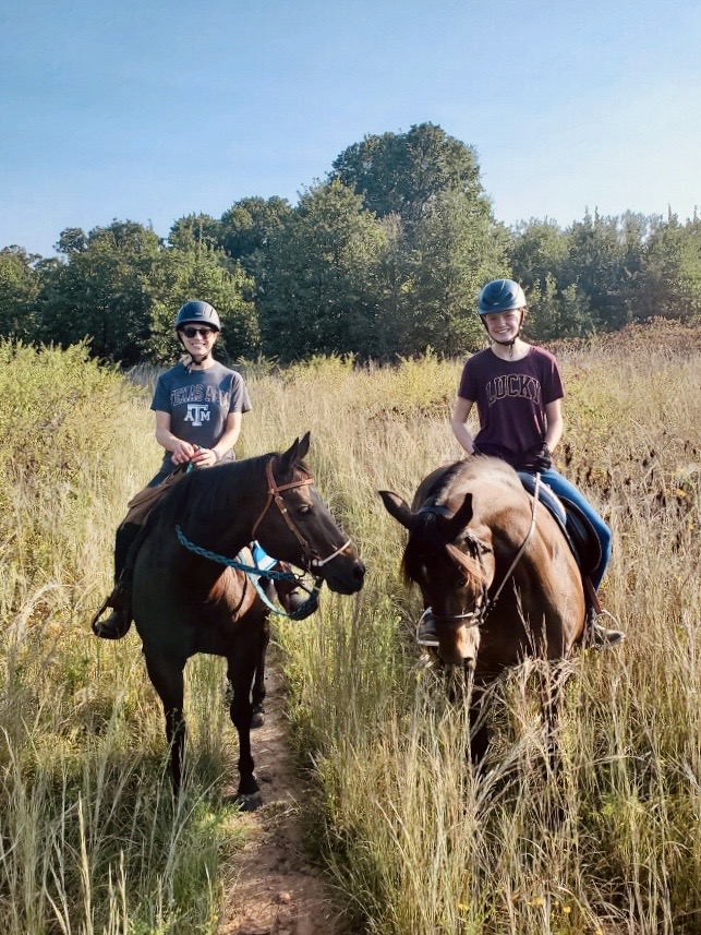 Three Oaks Equestrian Center cover image