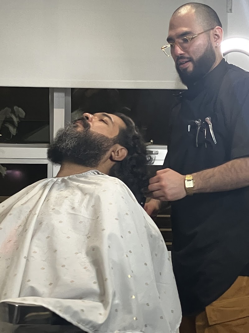 Robert Daniel Barber Studio cover image