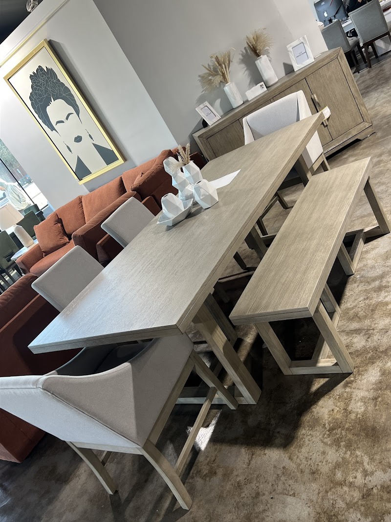 Canales Furniture / Muebleria Oak Cliff cover image