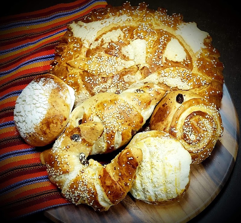 Panaderia Guatemalteca "La Mejor" cover image