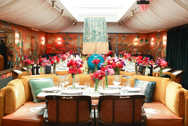 Empty Vase Florist cover image