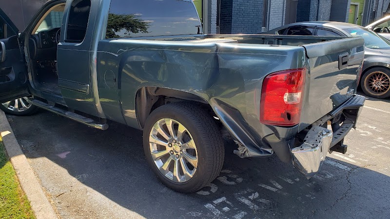 Qualitek Auto Body cover image