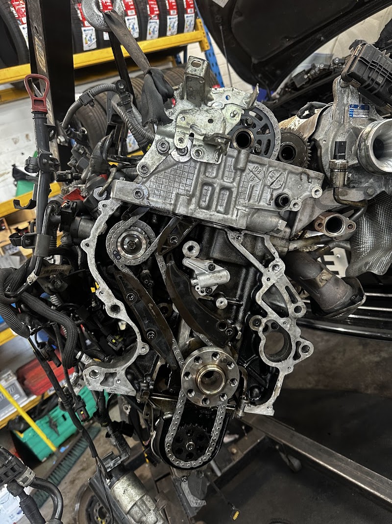 H auto repair cover image