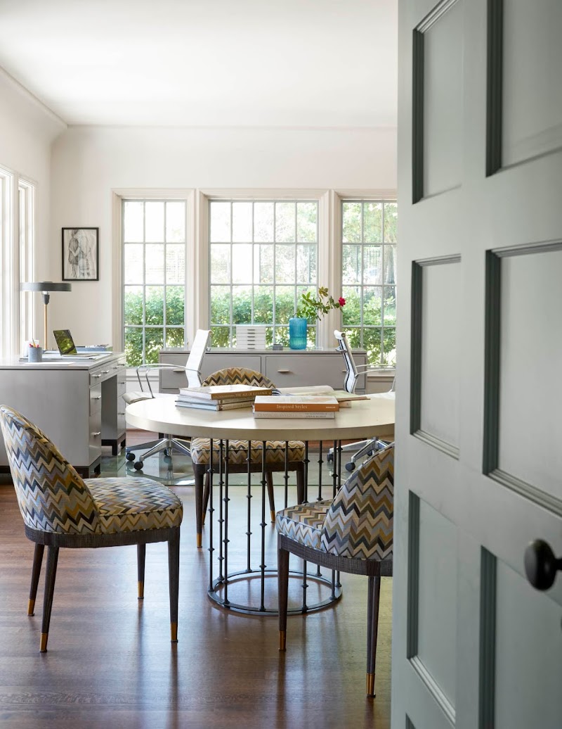 Chambers Interiors & Associates Inc. cover image