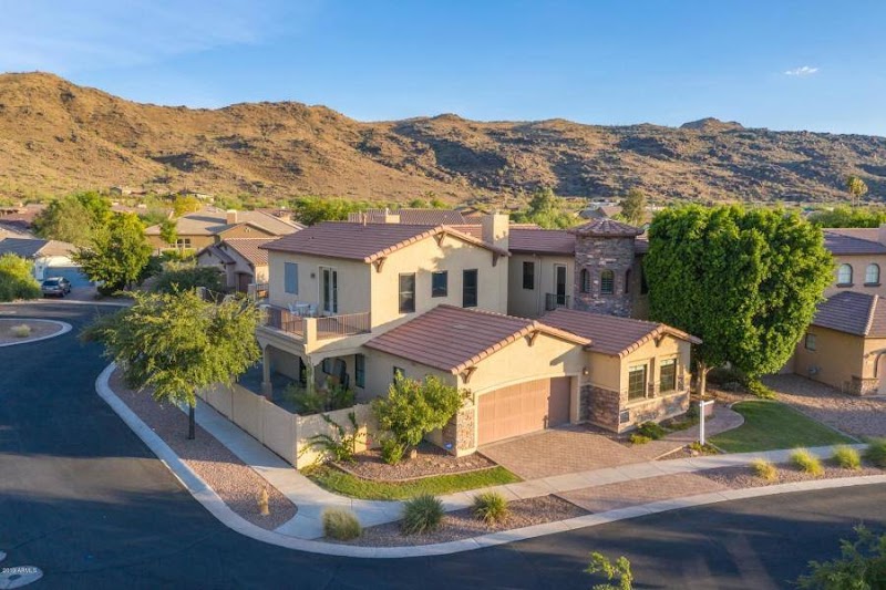 Jeffry Klein @ Keller Williams Arizona Realty cover image