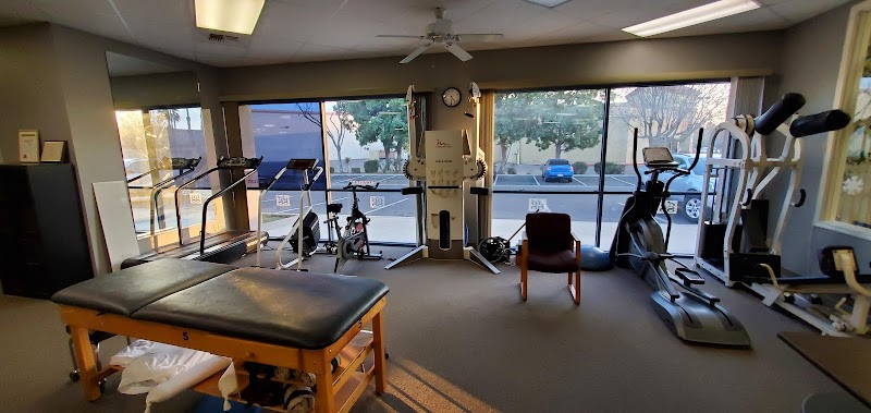 Glinn & Giordano Physical Therapy cover image