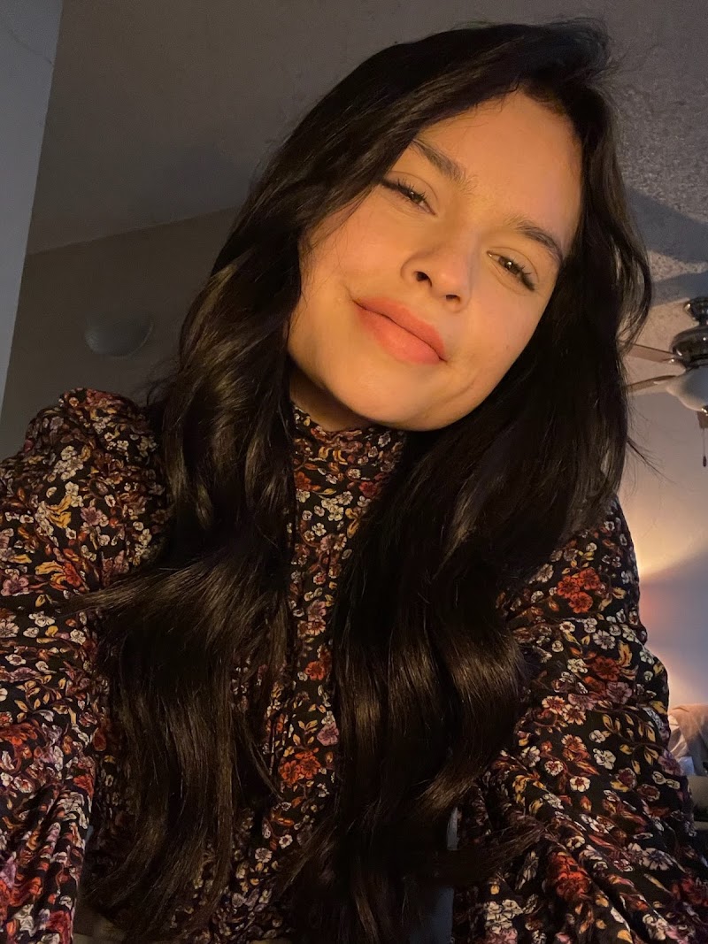 Salon Solè Color Bar And Extensions cover image