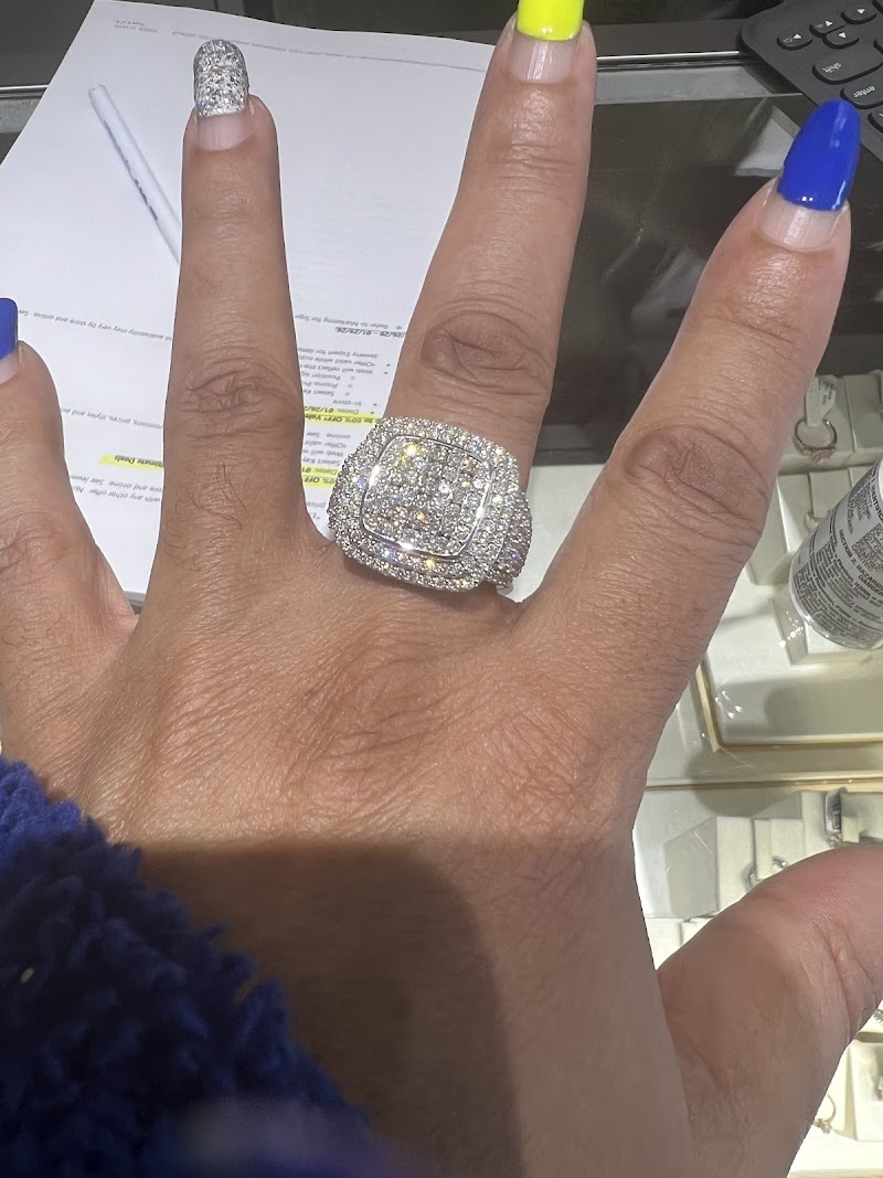 KAY Outlet cover image