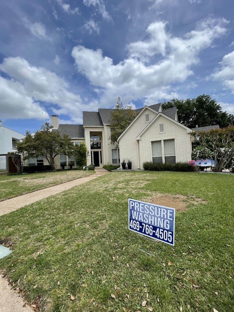 Kalina's Pressure Washing LLC cover image