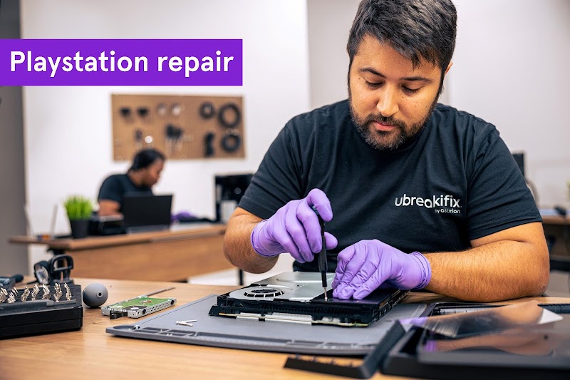 uBreakiFix - Phone and Computer Repair cover image