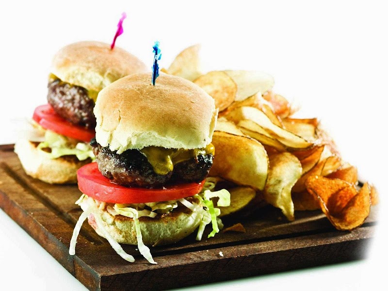 Chef's Table Catering cover image