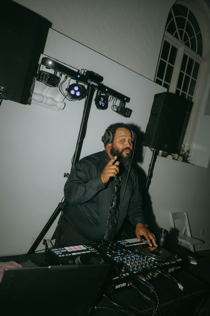 DJ B-Well KC cover image