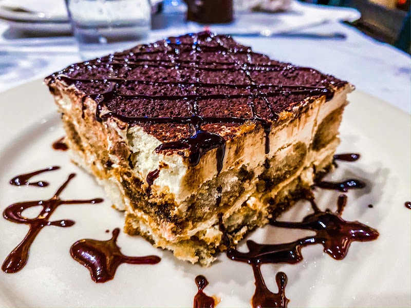 Zianos Italian Eatery cover image